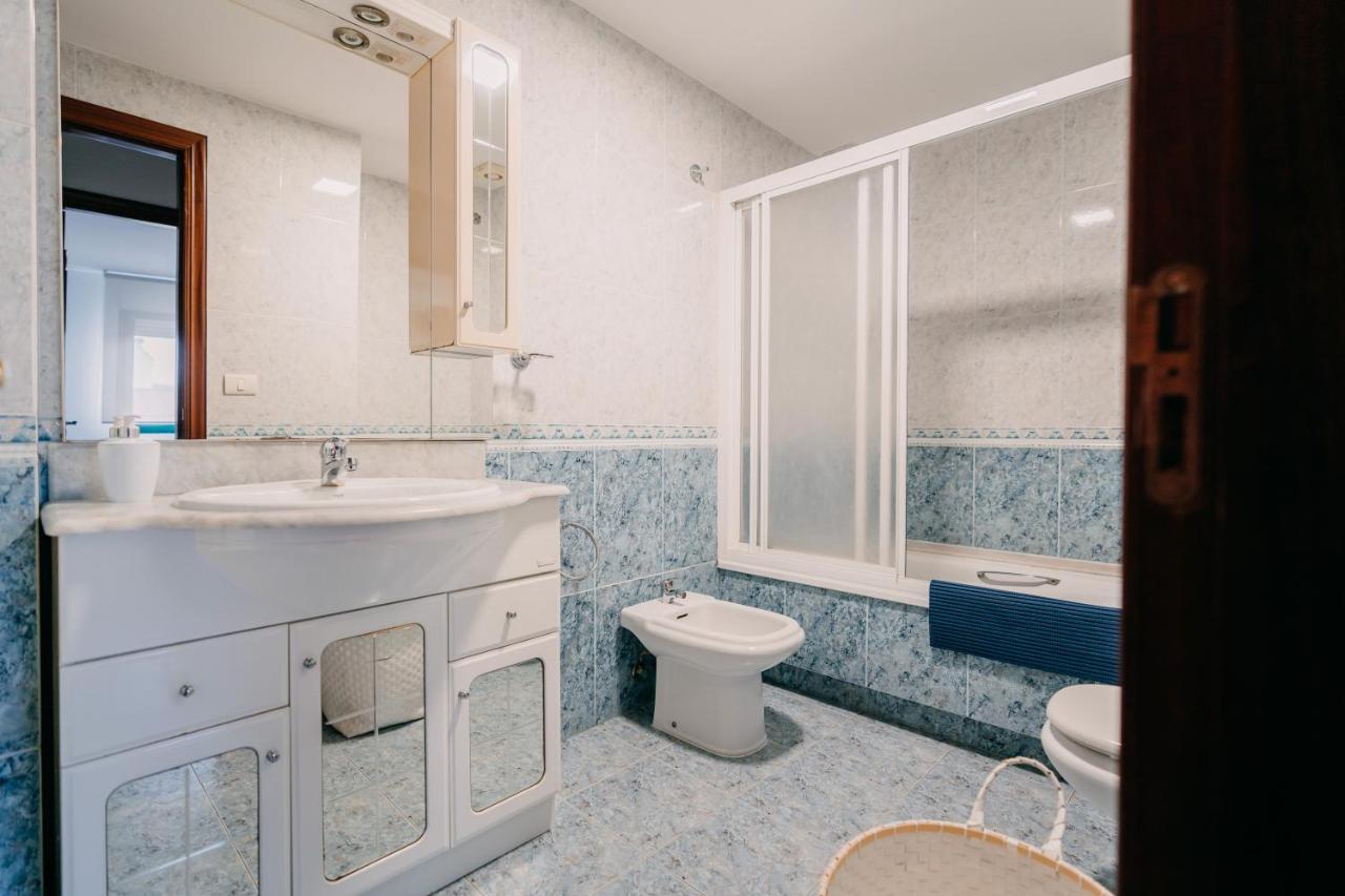Apartamento Sarnadela Caldas De Reis Exterior foto